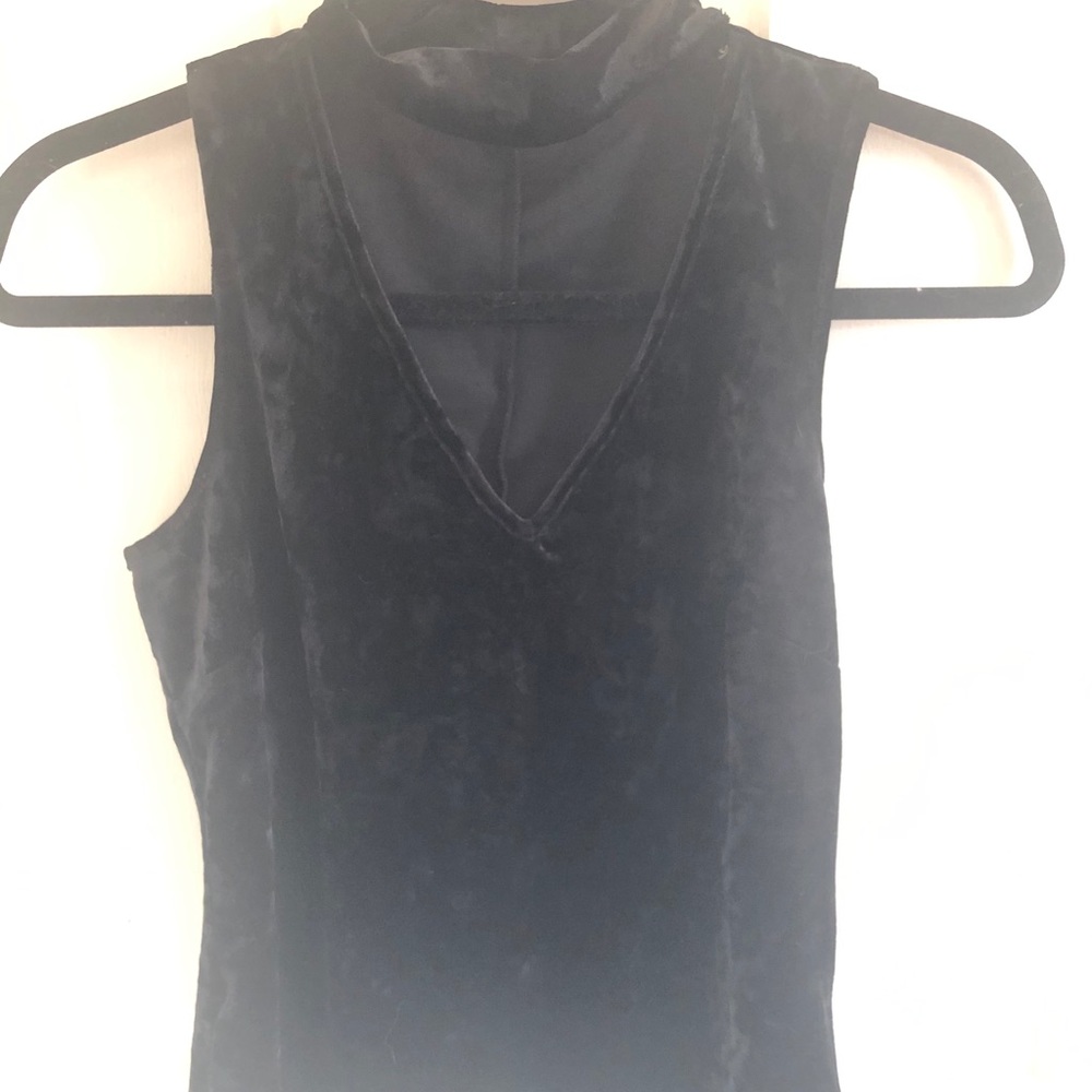 Black velvet top